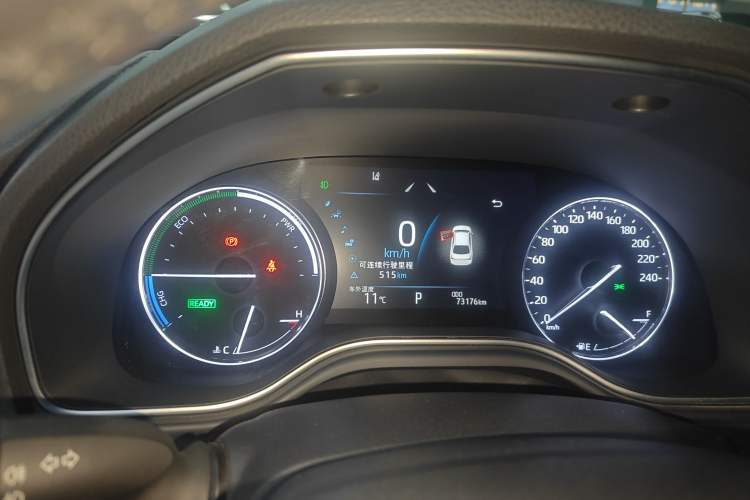 Used Toyota Avalon 2019 Dual-Engine 2.5L Luxury Edition China VI Standard
