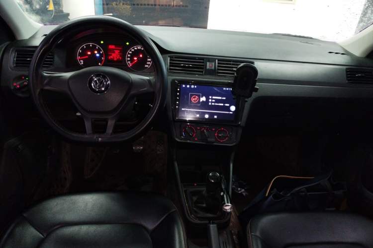 Used Volkswagen Santana 2021 1.5L Manual Fashion Edition
