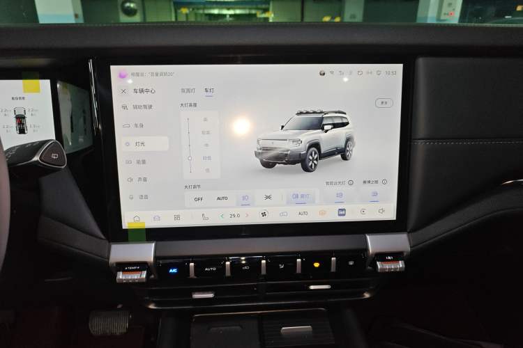 Used Deepal G318 2024 Four-Wheel-Drive Air Suspension Model
