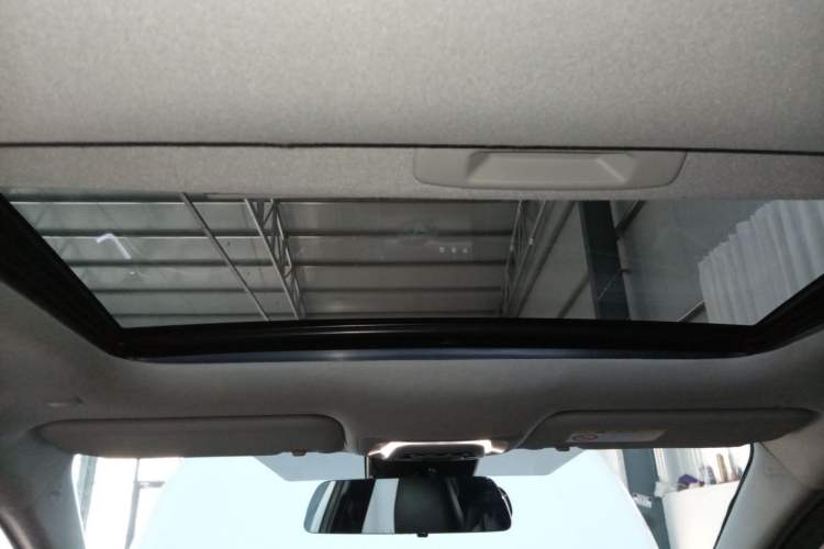 Used Toyota Levin 2023 Smart Electric Hybrid Dual-Engine 1.8L Luxury Edition
