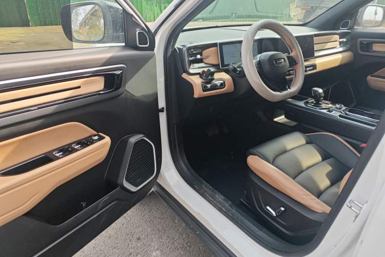 Used Geely Auto icon 2023 1.5TD Chocolate Smoothie Edition