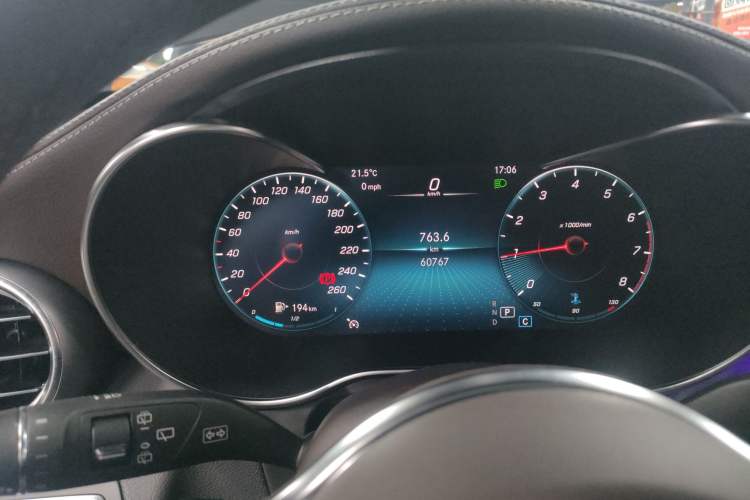 Used Mercedes-Benz GLC 2022 Refreshed GLC 300 L 4MATIC Dynamic Edition Prestige Version
