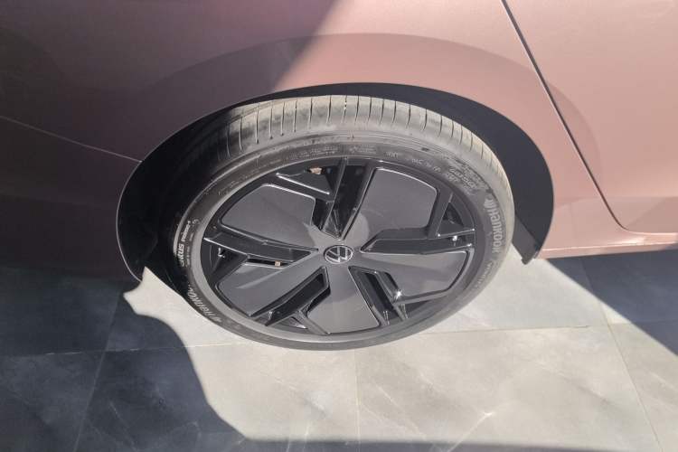 Used Volkswagen Passat 2025 Pro 380TSI Starry Dragon Luxury Edition
