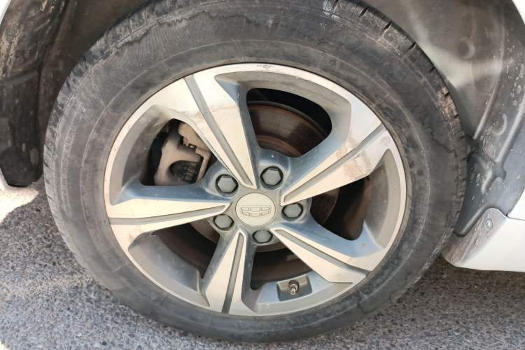 Used Geely Auto Emgrand GL 2017 1.8L DCT Elite Model
