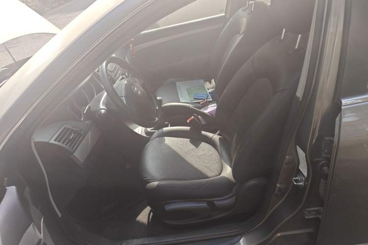 Used Nissan Sylphy 2016 Classic 1.6XE Manual Comfort Edition
