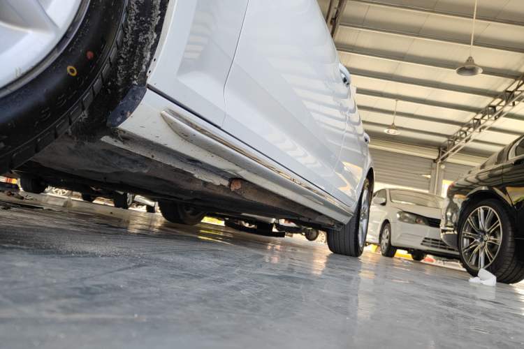 Used Audi A4L 2017 Plus 40 TFSI Ambition Model
