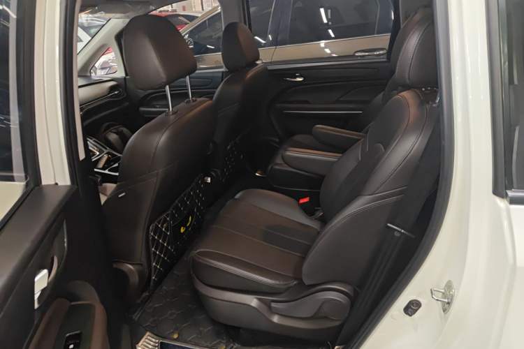 Used GAC Trumpchi M6 2019 270T DCT Luxury Edition (7-seater) China VI