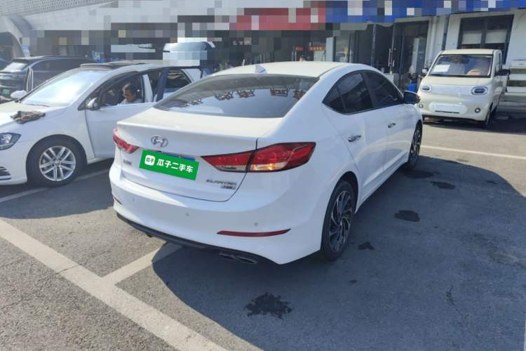 Used Hyundai Elantra 2019 1.4T Dual-Clutch Xuan Dong · Dynamic Model

