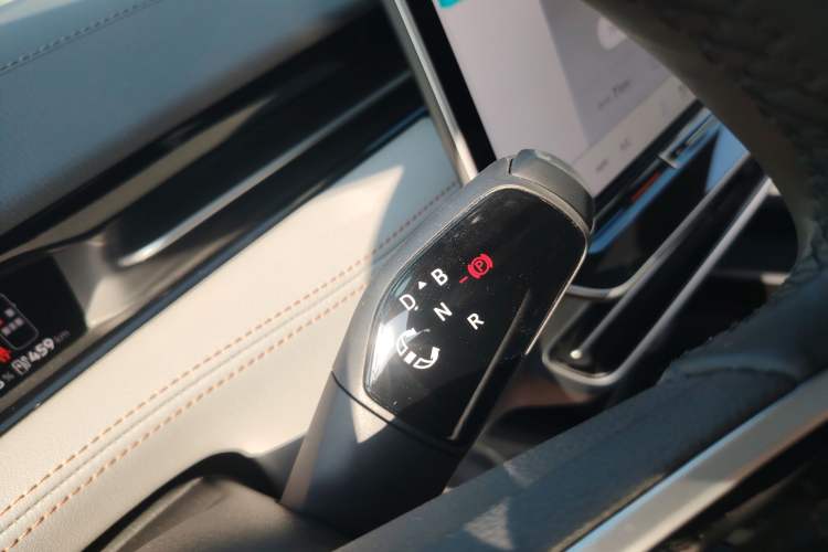 Used Volkswagen ID.7 VIZZION 2024 AIR model
