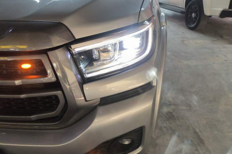 Used Great Wall Poer 2023 2.0T Passenger Version Automatic Diesel 4x4 Comfort Trim – GW4D20M