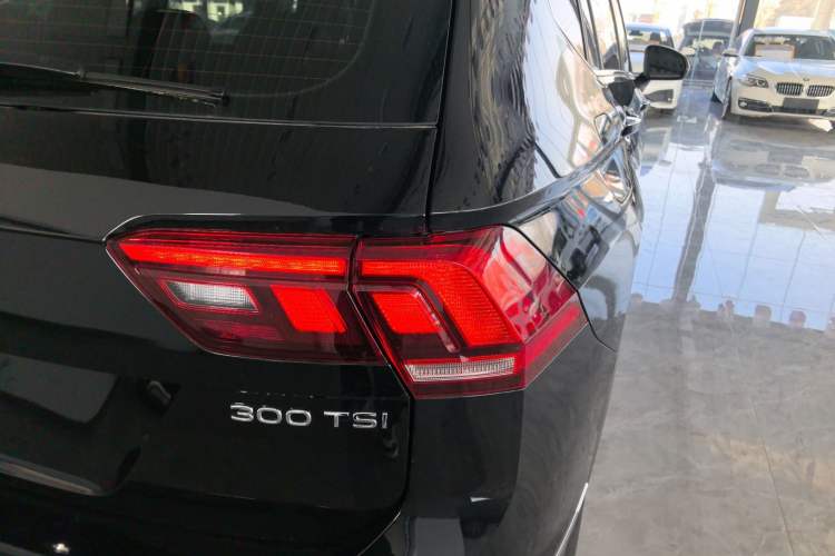 Used Volkswagen Tiguan L 
