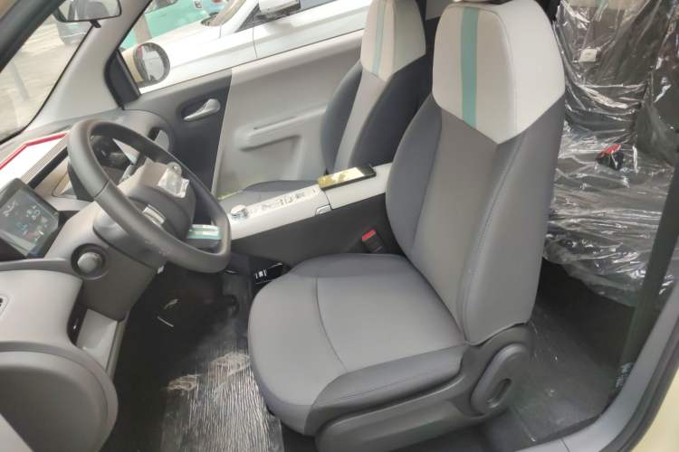 Used  Lumin 2025 205 km Xiangqin Version