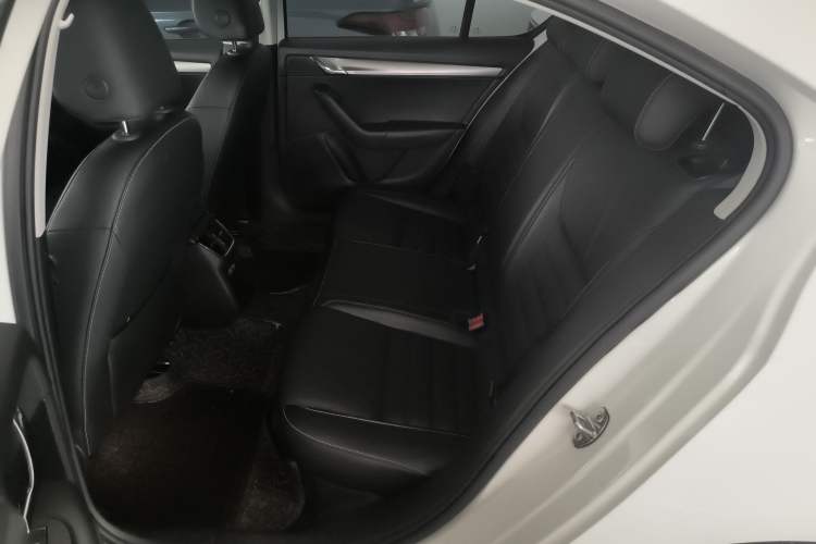 Used Skoda Octavia 2018 TSI230 DSG Comfort Edition
