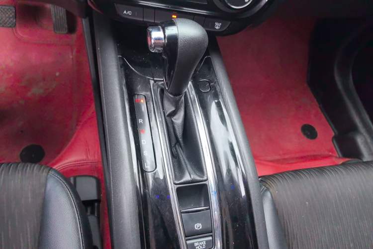 Used Honda Vezel 2019 1.5L CVT Pioneer Edition China VI
