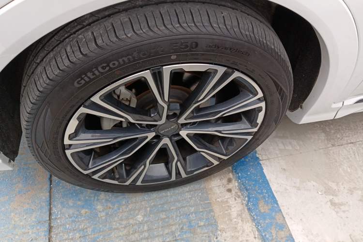 Used Jetour X70 2023 Zhuge 2.0T DCT Wolong 7-Seater
