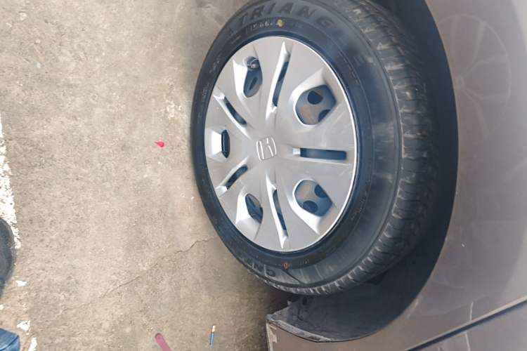 Used Honda Greiz 2016 1.5L CVT Classic Edition
