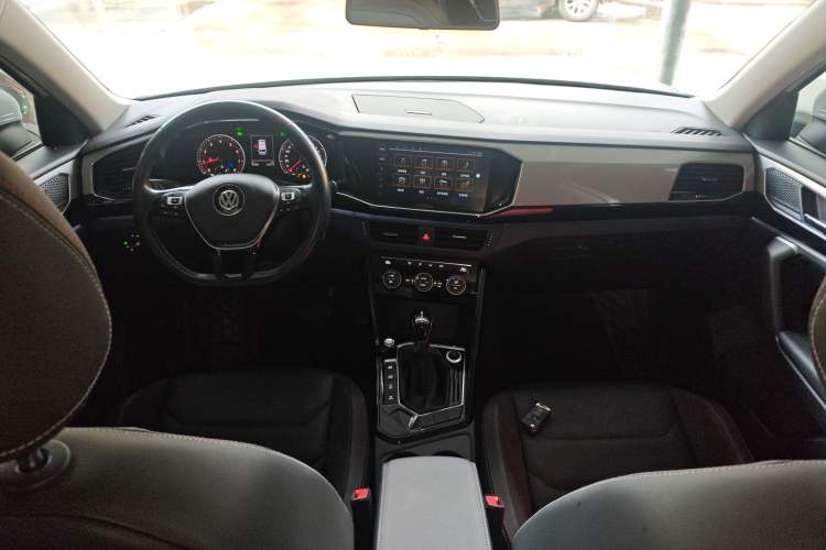 Used Volkswagen Tayron 2019 330TSI Two-Wheel Drive Luxury Model China VI Standard