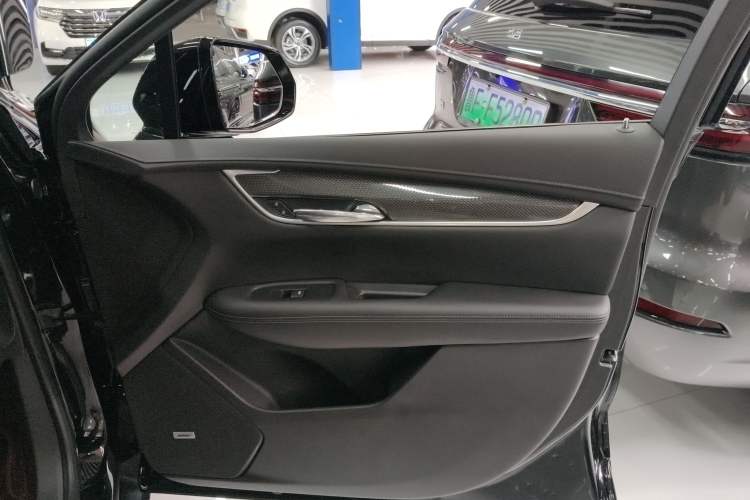 Used Cadillac XT5 2022 2.0T Four-Wheel Drive Luxury Version (Hummingbird Edition)
