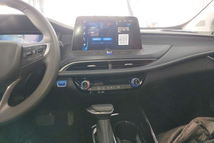 Used Buick Velite 6 2023 Revised Version 430 km Range – Commuter Edition
