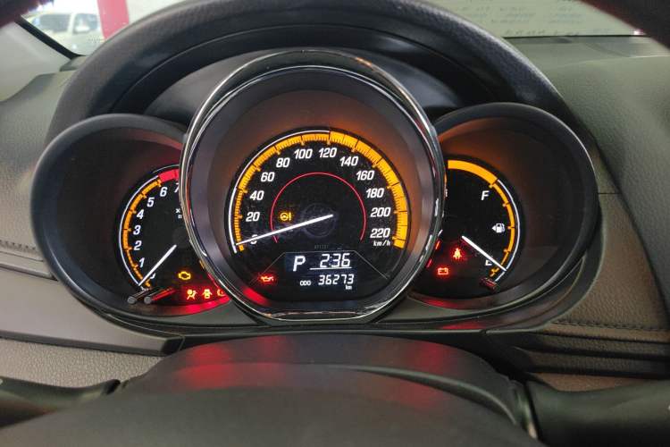 Used Toyota YARiS L 2022 1.5L CVT Leading PLUS Edition
