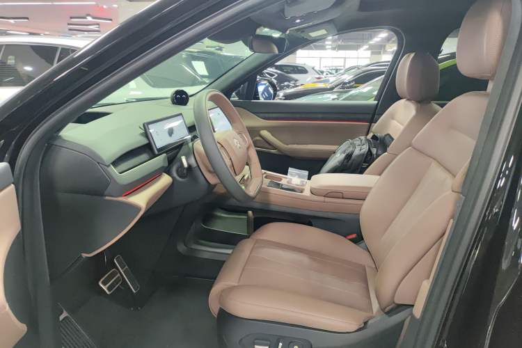 Used Nio ES8 2024 75 kWh
