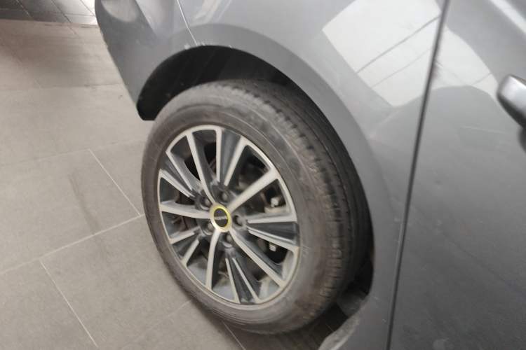 Used Roewe i5 2021 1.5L Manual Comfort Edition
