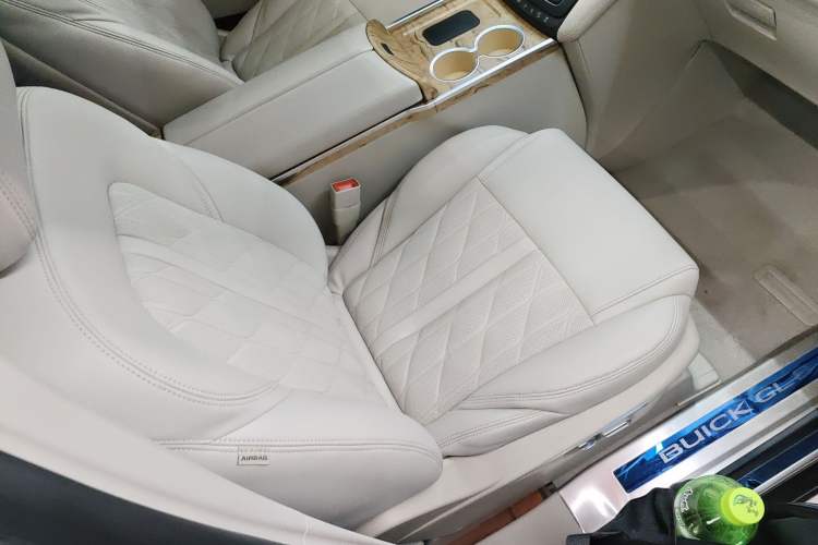 Used Buick GL8 2018 ES 28T Comfort Model China VI Standard
