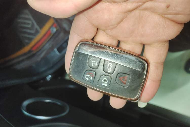 Used Land Rover Discovery Sport 2017 2.0T SE