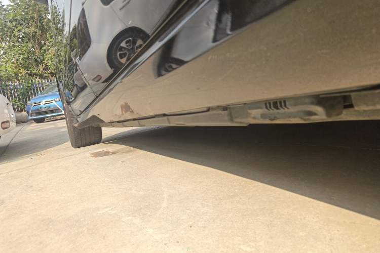 Used Mercedes-Benz R-Class 2011 R 300 L Business Model