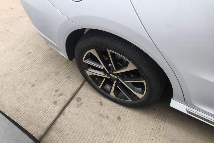 Used Chery Arrizo GX 2019 Pro 1.5T CVT Model Color Version China VI Standard
