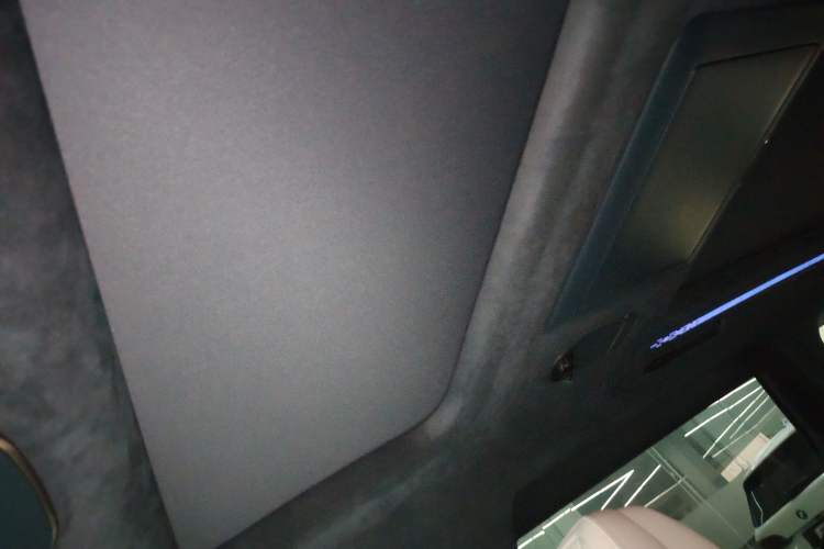 Used Zeekr 009 2022 WE Edition
