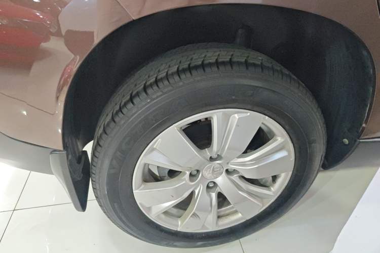 Used Peugeot 2008 2014 1.6L Automatic Fashion Edition
