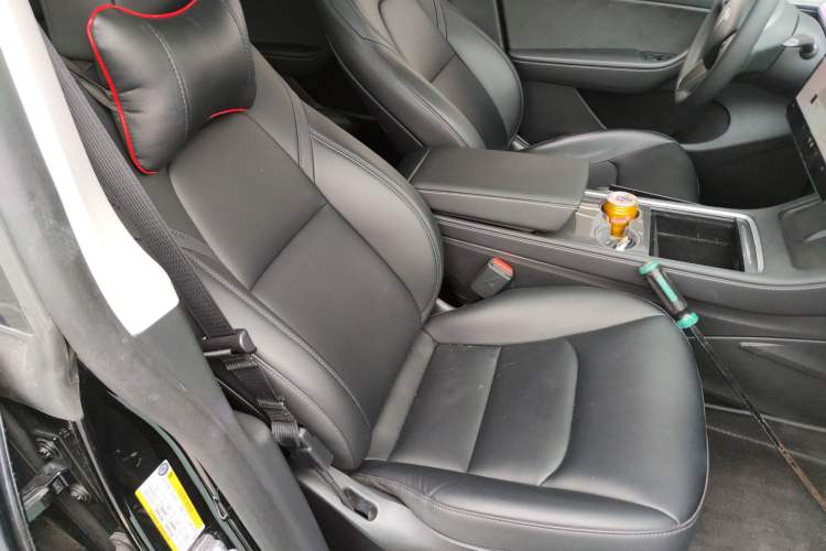 Used Tesla Model Y 2023 Long-Range All-Wheel-Drive Version