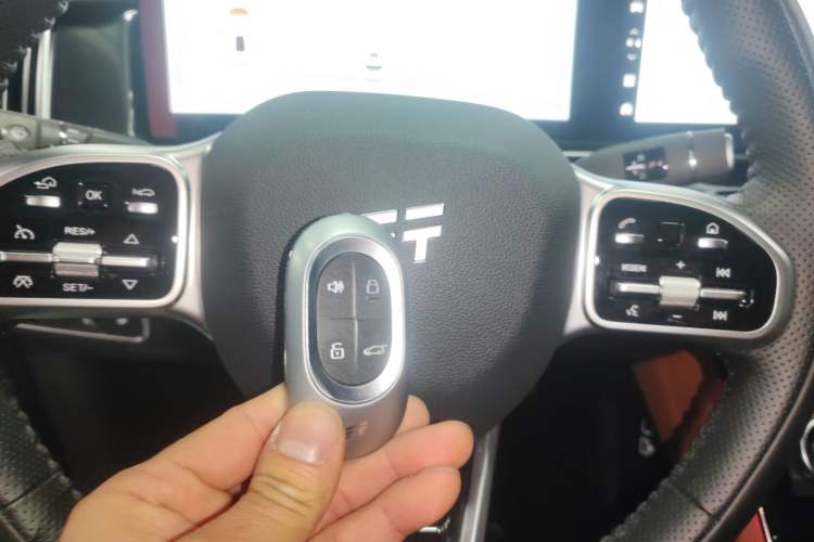 Used JETOUR Shanhai Shanhai L7 2024 1.5T 120km ULTRA 7-Seater
