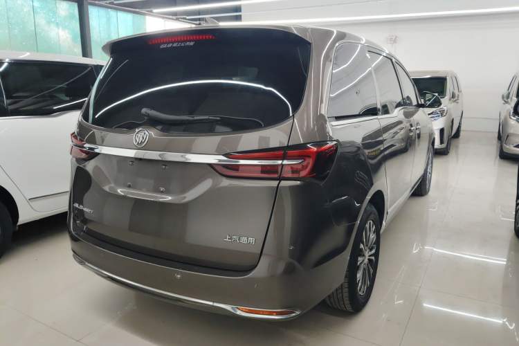 Used Buick GL8 2021 Land Cruiser Executive Class 652T Luxury Model