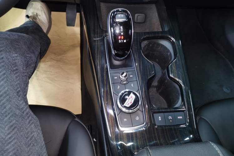 Used Cadillac XT4 2021 28T Two-Wheel Drive Tech Edition
