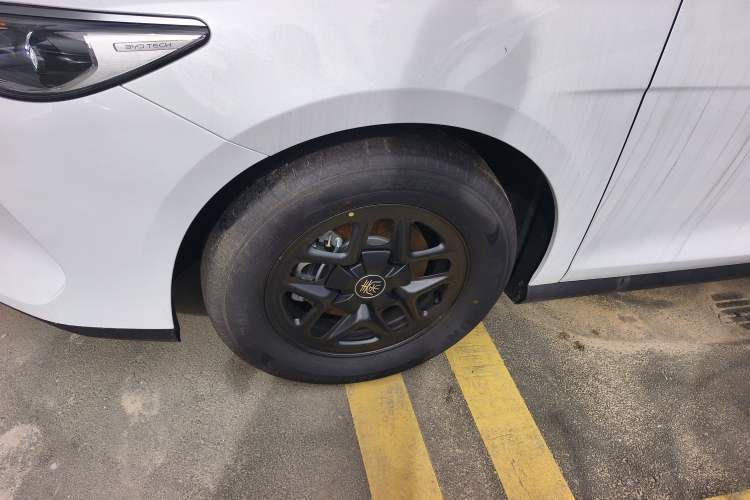 Used BYD Qin PLUS 2025 DM-i Smart Drive 55KM Leading Model
