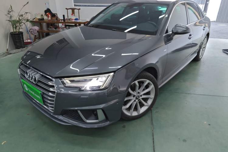 Used Audi A4L 2019 40 TFSI Fashion Edition China VI Emission Standard