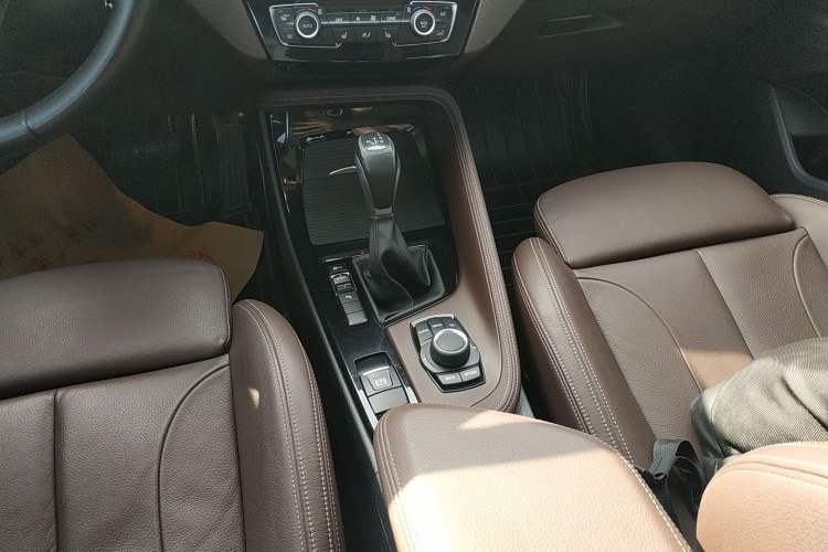 Used BMW X1 2016 sDrive18Li Luxury Model
