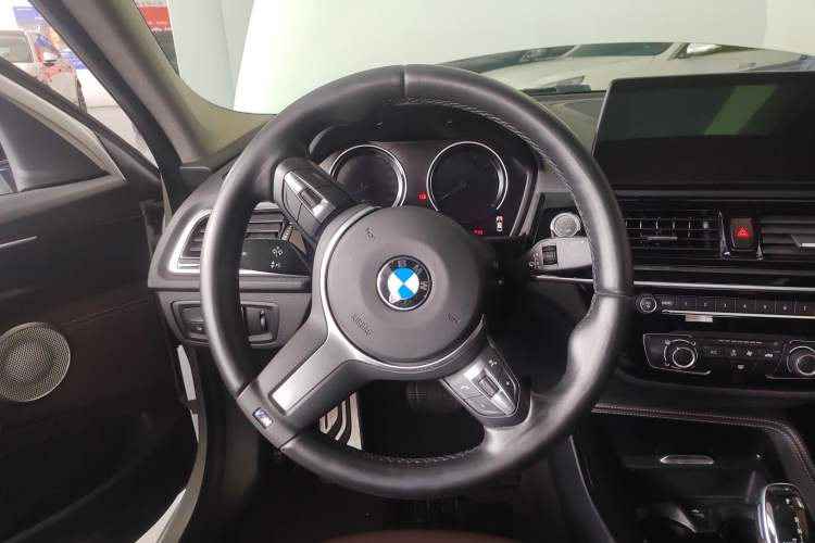 Used BMW 1 Series 2022 120i M Sport Night Edition
