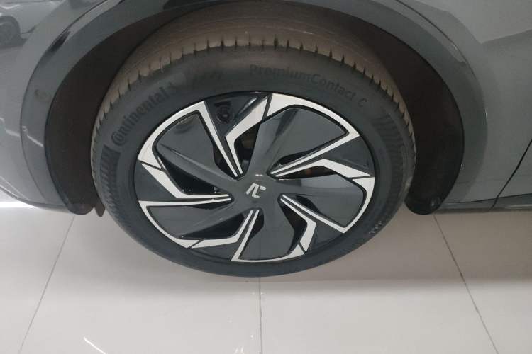 Used  R7 2024 Advanced Edition
