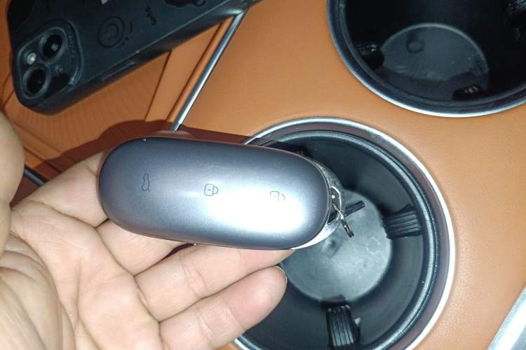 Used Li Auto L9 2022 Max model
