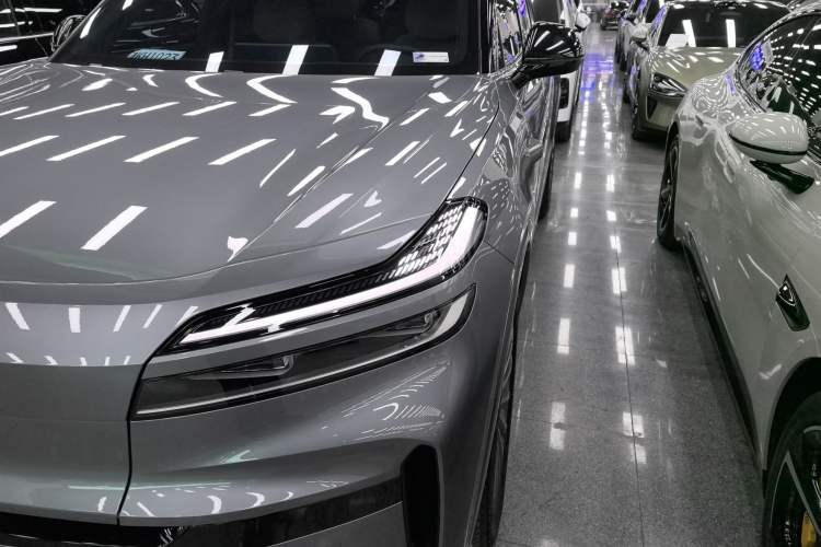 Used ONVO Luxeed L90 