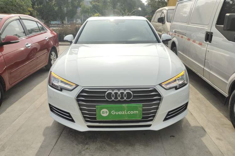 Used Audi A4L 2018 30th Anniversary Edition 40 TFSI Trendy Model
