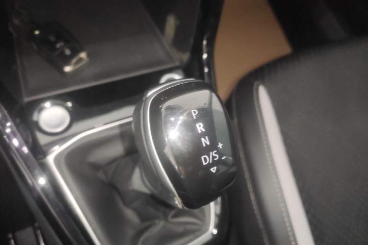 Used Volkswagen Tacqua 2023 200TSI DSG Joy-Connect Edition
