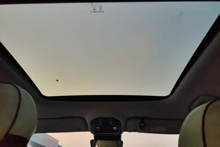 Used Geely Auto FX11 2023 1.5TD DCT Prestige Edition
