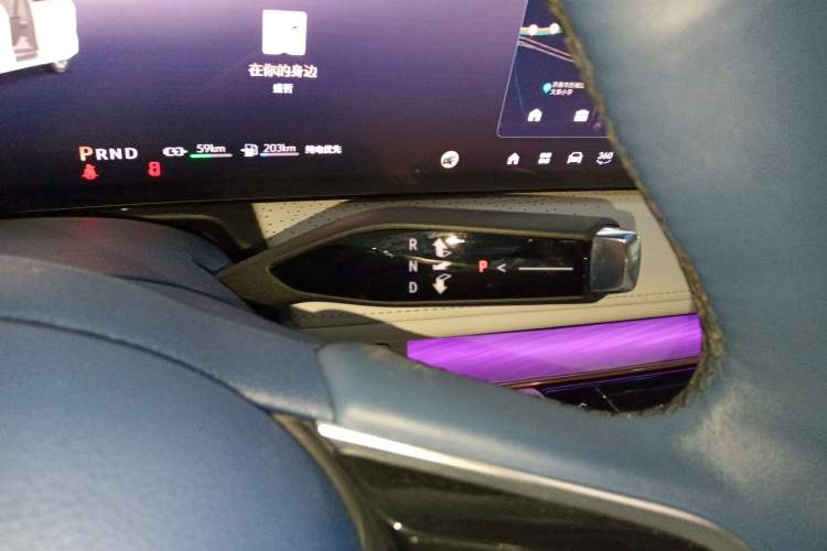 Used Buick GL8 New Energy 2024 Lu Zun Luxury Edition 7-Seater
