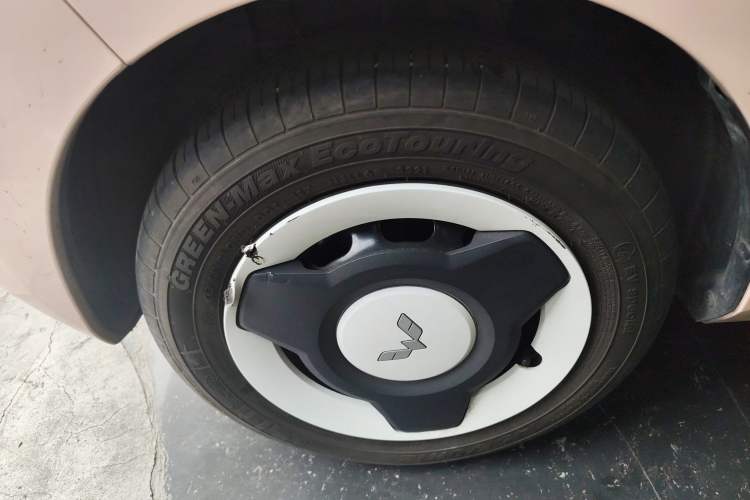 Used Wuling Hongguang MINIEV 2021 Macaron Premium Model – Lithium Iron Phosphate
