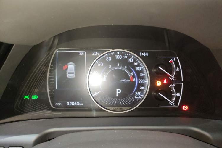 Used Lexus ES 2023 200 Excellence Edition