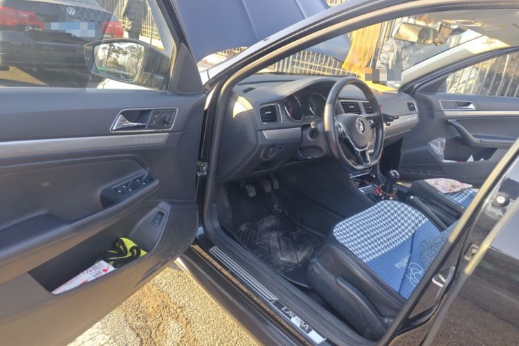 Used Volkswagen Lavida 2017 1.6L Manual Comfort Edition